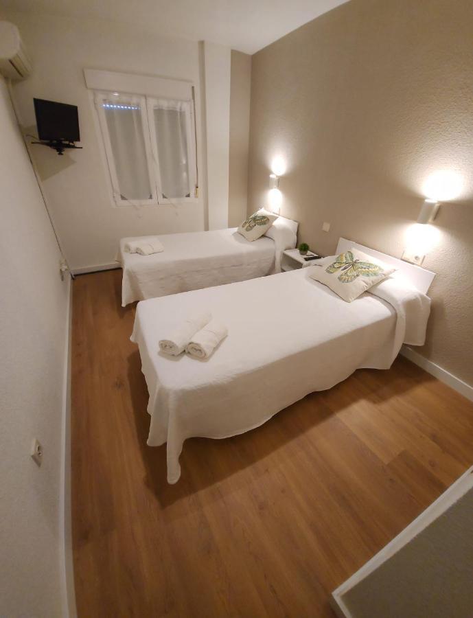 Hostal Casa Fran La Pueblanueva Екстер'єр фото