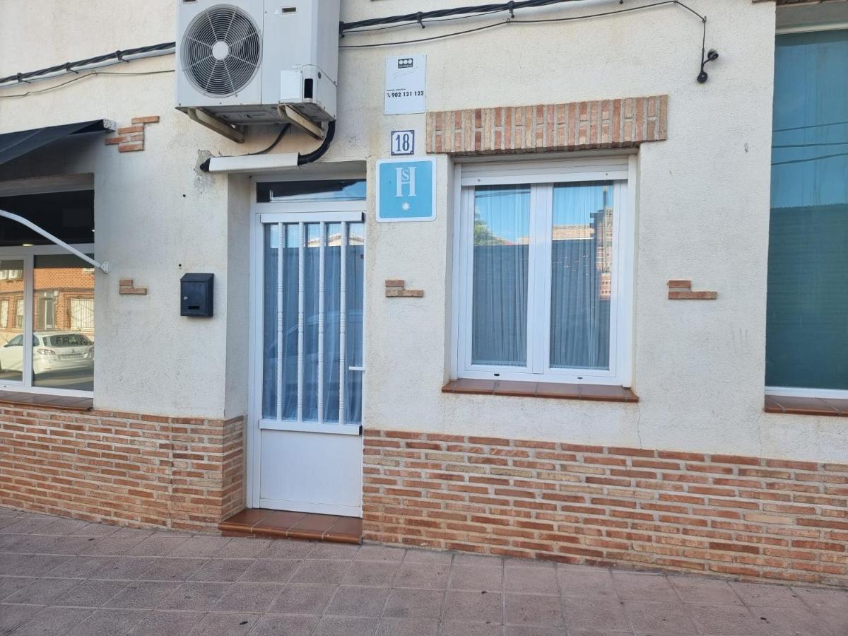 Hostal Casa Fran La Pueblanueva Екстер'єр фото